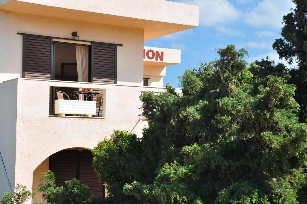 House Margot Hotel Палекастрон Стая снимка